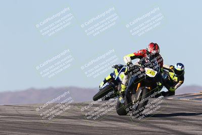 media/Dec-07-2025-CVMA (Sun) [[3e7d2de5dc]]/Race 6-The Shootout/